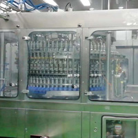 灌（guàn）裝機